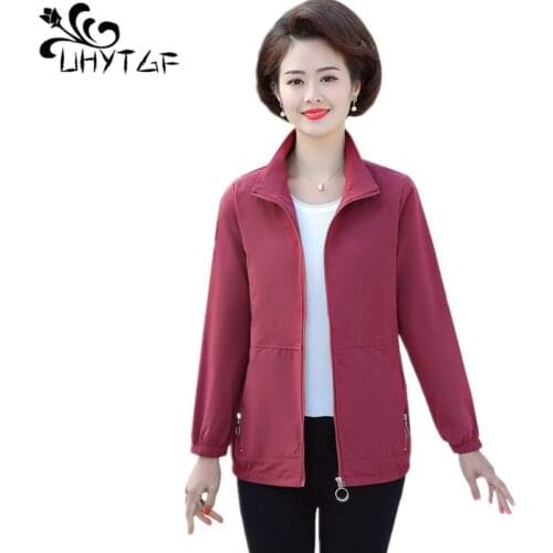 UHYTGF Casual Women 5XL Plus Size Jacket 2021 Fashion Mother Spring Autumn Coat Middle-Aged Female Thin Windbreaker Outwear 1448