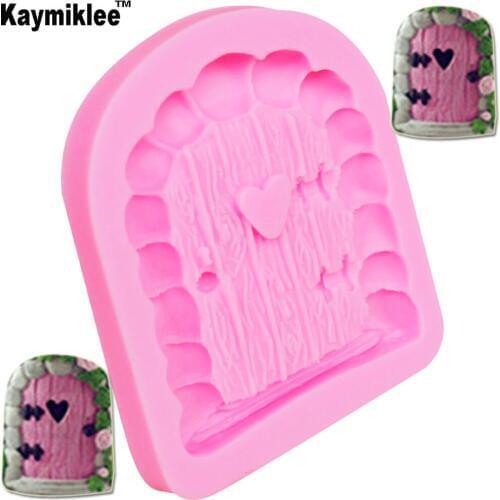 M355 Countryside Timber Door Silicone Mold Flowers Love Cake Border Decorating Fondant Molds 3D Chocolate Candy
