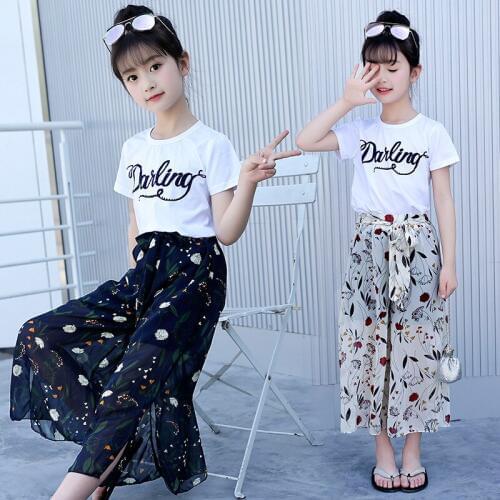 Childrens Wear Girl 2018 New Summer Cotton Short Sleeved Suit Chiffon Girl Legged Pants and Trousers.Girls Set