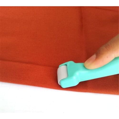 Sewing Tools Roll & Press Clover To Quickly Press Seams That Won't Pull Stress Or Distort Fabric Roller Pusher Squeegee Wheel