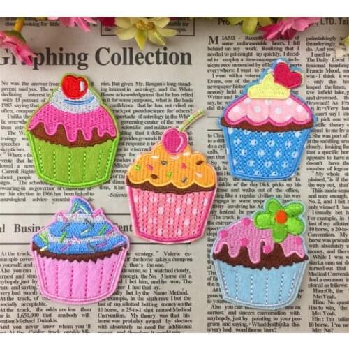 5pcs/lot Small Cupcake Patches Iron On Applique for Clothes DIY Craft Accessory Cartoon Cute Fabric Sticker