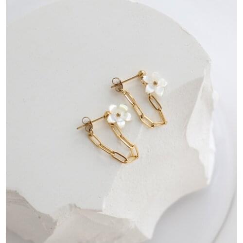 Flower Shell Chain Dangle Hoop Earrings Gold Plated 18K Stainless Steel No Fading Shell Gold Wire Earrings