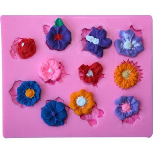 Cake Decoration 11 Holes Flowers Silicone Bakeware DIY Fondant Tools 2859