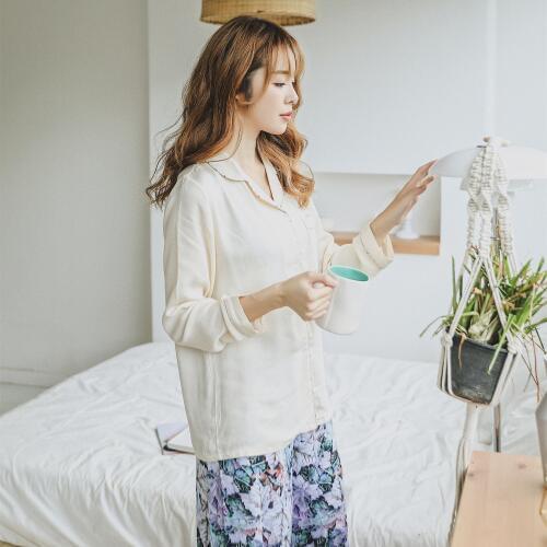 Autumn New Satin Pajamas Womens Luxury Sexy Clothes Long Sleeves Comfortable Maple Leaf Printing Sleepwear Loungewear Home Suit