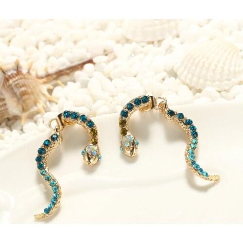 HI MAN European Exquisite Personality Pavé Crystal Snake Stud Earrings Women Creative Temperament Wedding Jewelry