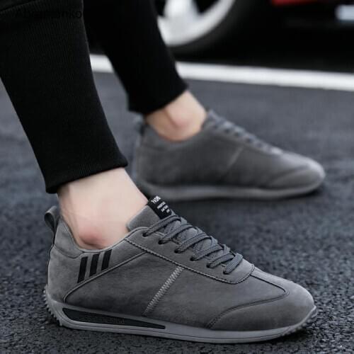 Men Shoes Suede Leather Spring Autumn Forrest Gump Shoes Comfortable Light Casual High Quality Driving Shoes 2021 New Fashion
