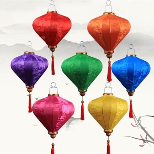 New Years Lantern Decoration Retro Chinese Palace Lantern Balcony Vietnam Diamond Lantern Decoration Outdoor Waterproof Lantern