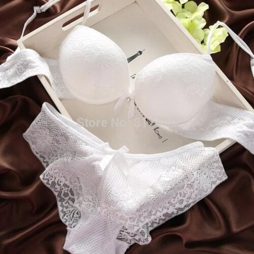 Fashion fashion lace sexy thin deep V-neck push up underwear hot-selling vintage solid color bra set Tanks
