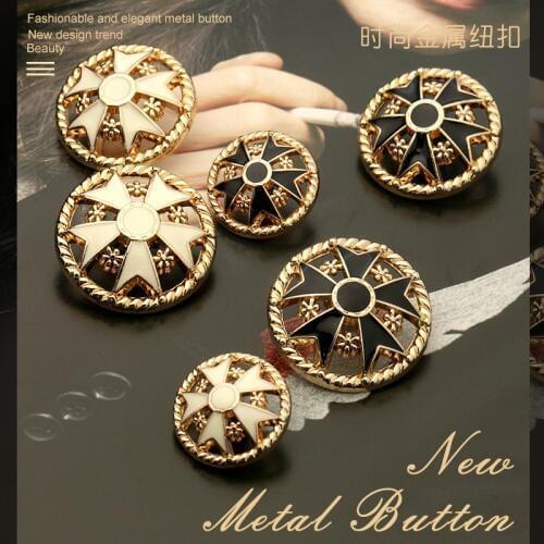 Flower Decorative Buttons Metal Gold Black Vintage Button for Clothing Suit Coat Design Dress Sew Accessories Brand Clothes 25mm