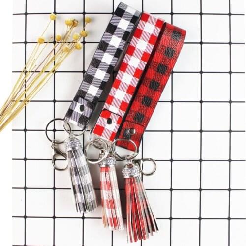 2021 Classic Bag UP Leather Long Tassel Keychain Metal Keychain Key Ring For DIY Leather Craft Clothes Handmade Bags Accessories