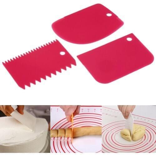 Fashion 3PCS/Lot Dough Cake Cutter Slicer Spatula for Cake Cream Scraper Pasty Cutters Scraper Irregular Teeth Edge DIY Smoother
