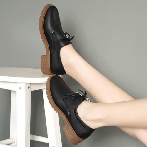 2021 New British Style Shoes Women Round Toe Lace Thick-soled Thick Heel Students All-match Womens Single Leather Shoes