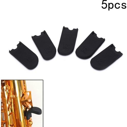 IRIN 5Pcs Rubber Saxophone Thumb Rest Saver Cushion Pad Finger Protector Comfortable For Alto Tenor Soprano Sax Black