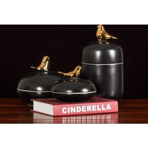 American Light Luxury Black Ceramic Storage Jar Ornaments Storage Box with Golden Bird Lid Living Room Decoration Accessories