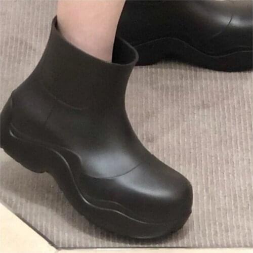 2021 New Brand Women Rain Boots New Rubber Ladies Walking Waterproof Ankle Rainboots Casual Thick Bottom Short Boot