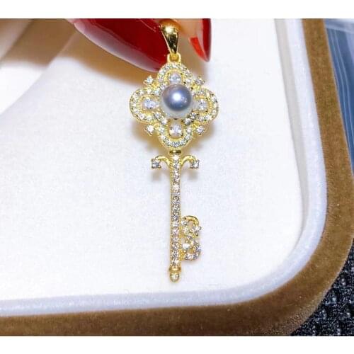 2021 New 6mm Japan Akoya Seawater Grey Pearl Charm Key Pendant Chain Women Fashion Pendant Gifts