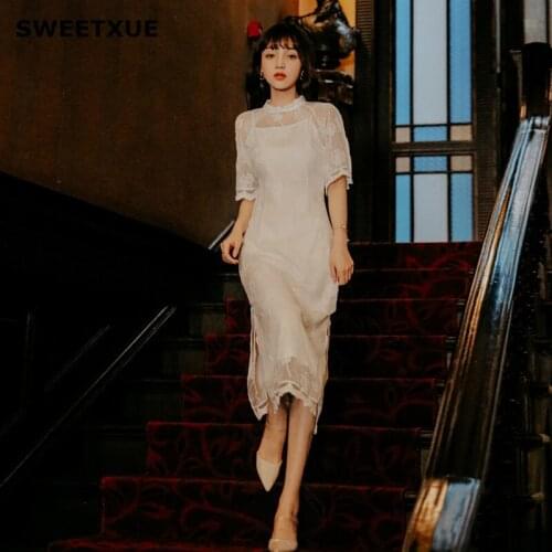 SWEETXUE Dandelion Embroidered Cheongsam Dress White Lace Stitching Half Sleeve Long sexy split summer women Party Chic Dresses