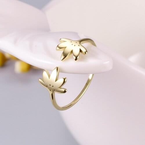Maple Leaves Rings for Women Men Stainless Steel Open Adjustable Gold Ring Plant Female Knuckle Finger Wedding Band Boho Jewelry