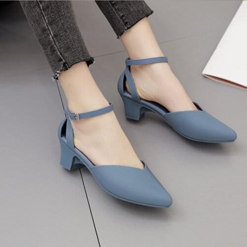 Jelly Sandals Women Pointed toe Buckle Ankle Strap Summer Rubber Shoes Fashion Female Thick Heels 2021 Elegant Ladies Shoes New