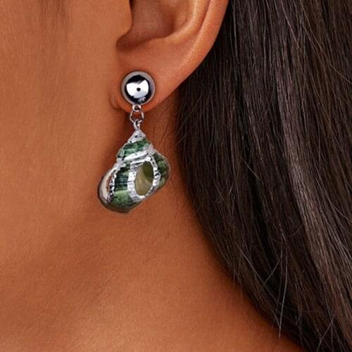 Bohemian Sparkling Conch Dangle Earrings Vintage Design Beach Popular Earrings Women Statement Trend Jewelry Travel Holiday Gift