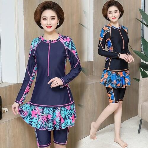 Long Sleeved Swimsuits Women Fattening Split Skirt Style Pants Large Size Conservative Bathing Suit Diving Mother Swimwear Lady