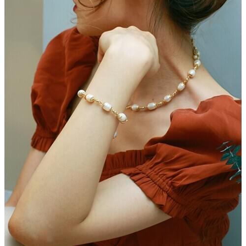 Brass With 18K Gold Retro Real Natural Pearl Necklace Wedding Jewelry Runway T Show Party Gown Glam Top Gothic Japan Korean
