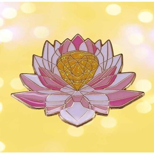 Tsukino Usagi Glitter Crystal Lotus Flower Enamel Brooch Pin Lapel Pins Brooches Badges Exquisite Jewelry Accessories Gifts