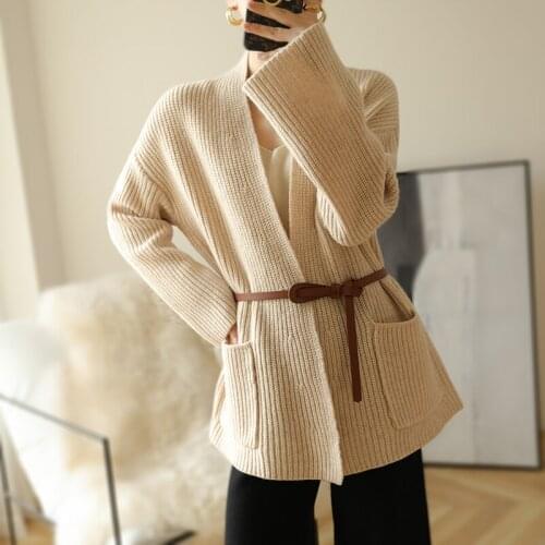 Autumn and Winter New Cashmere Sweater 100% Pure Wool Thick Knitted Cardigan Woman V-Neck Warm Loose Casual Coat Cardigan