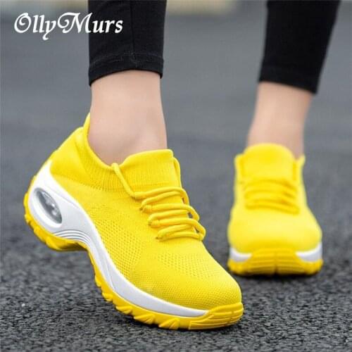 Women Shoes Super Light Sneakers For Women Vulcanize Shoes Sport Basket Femme Walking White Sneakers Women Casual Tenis Feminino