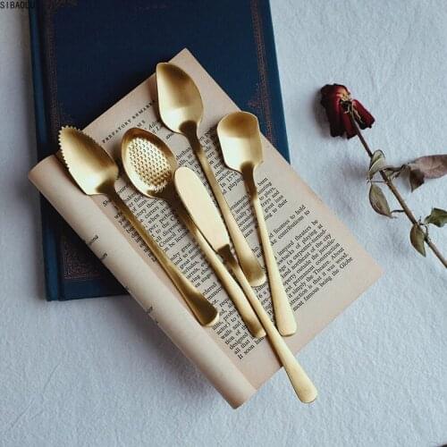 Gold Cutlery Set 18/10 Stainless Steel Cutlery Set Butter Knife Cake Spoon Strawberry Spoon Ice Cream Spoon Fruit Spoon