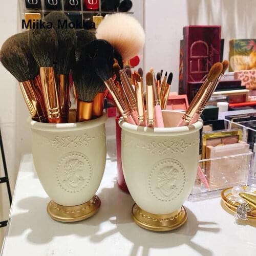 Plastic Makeup Brush Holder Organizer Plastic Pen Holder Desk Table Cosmetic Storage Box Jewelry Box Container