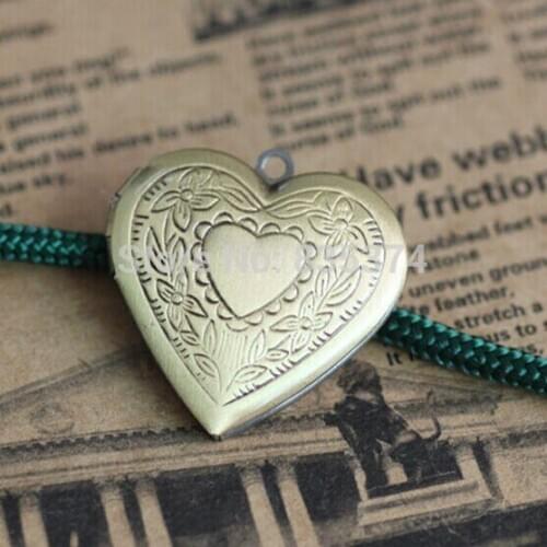 100pcs Wholesale ANTIQUE BRONZE 28mm Heart-Shaped Photo Locket Frame Charm & Pendant Settings for Necklace Jewelry Making