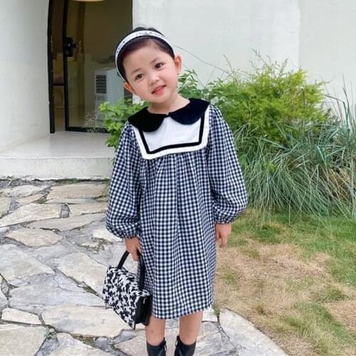 Girls clothes Black and white plaid pattern doll collar sweet girl long-sleeved dress
