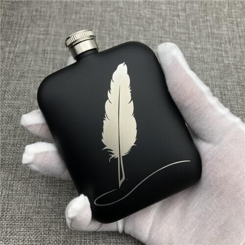 Can Customized 304 Stainless Steel Hip Flask Ins Style 6 OZ Food Grade Portable Flask Alcohol Vodka Whisky Outdoors Drinkwares