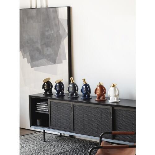 Modern Colored Abstract Figures In Golden Hats Statue Home Decor Crafts Room Decoration Objects Office Resin Character Figurines