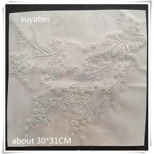 2pc/lot Wintersweet appliques Hot Fix Rhinestones Motif Design Iron On Transfer Motifs Hot Fix Stone patches for shirt