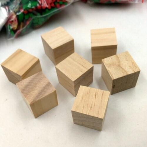20 Pieces Unfinished Wooden Shape Handicraft Blocks Cube 20mm for Card Making Handicrafts