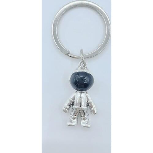 Aerospace robot doll key chain pendant 3D car chain lock key ring cute female bag accessories male gift couple pendant