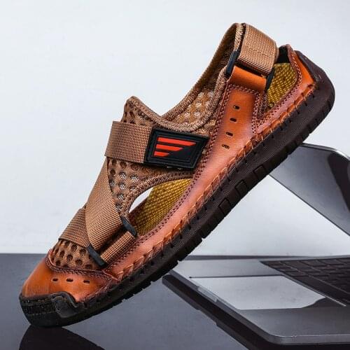 Men Sandals Summer Flip Flops Slippers Leather Classic Sandals Outdoor Trekking Sandals Comfortable Men Beach Leather Shoes38-48