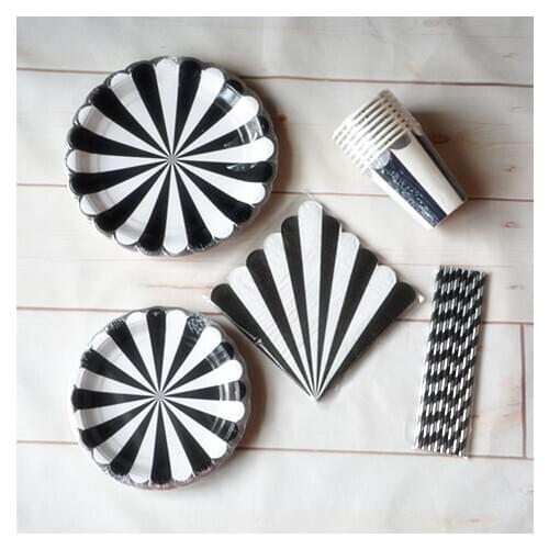 40pcs Large Black Striped Paper Plates Black and White Stripe with Silver Scallop Tableware Cups Napkins Wedding Party Supplies
