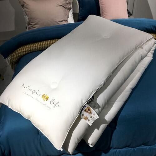 Solid color embroidered soybean protein fiber quilt four seasons general spring thin quilt core summer new air conditioner quilt