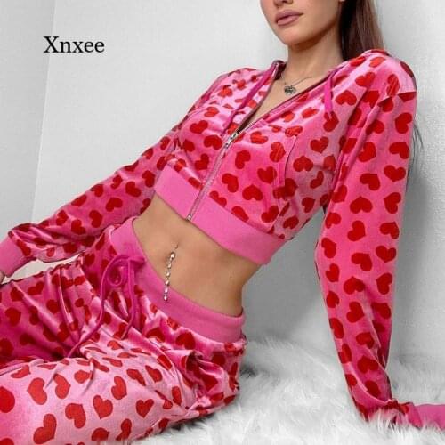 Y2K Hoodies Pink Velvet Cute Cropped Sweatshirts Women Heart Print Kawaii Jackets Zip Up Long Sleeve Autumn Tops 2021 Clothing