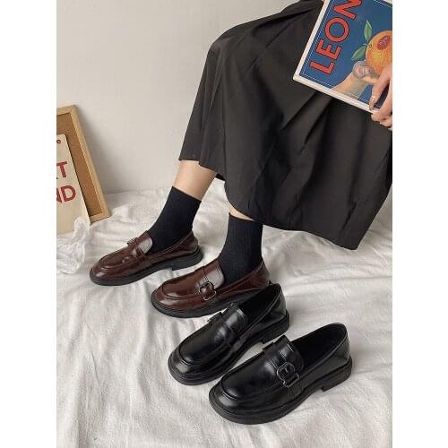 2021 spring and autumn new ladies British style retro small leather shoes hundred towers flat shallow mouth set feet simple