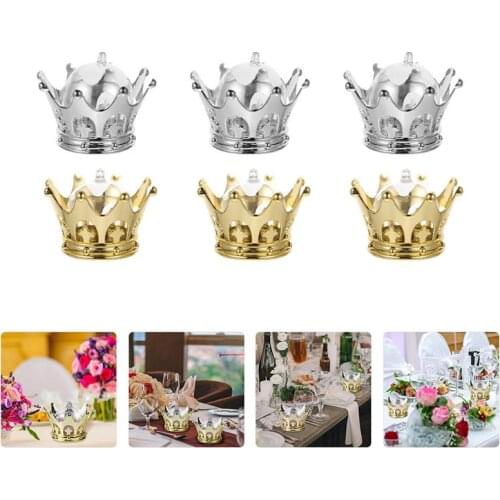 24pcs Plastic Candy Boxes Hollow Crown Shape Treat Box For Guests Wedding Party Favors Candy Holders Gift Boxes