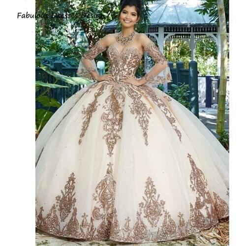 2021 Sweetheart Strapless Quinceanera Dresses Ball Gown Detachable Long Sleeve Appliques Beaded Sweet 16 Dress Pageant For Women