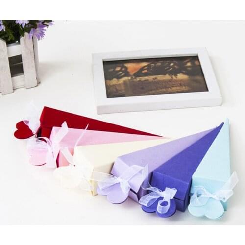 10PCS Candy Boxes Gift Present Kraft Paper Box Favor for Wedding Birthday Baby Shower Packing Creative Ribbon Triangle Box