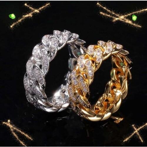 Pretty Cubic Zirconia Fashion Twisted Ring Creative Jewelry Ring Cubic Zirconia Alloy Finger Ring for Gift Comfortable Wearing