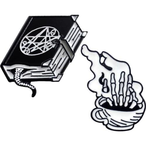 Eye-catching Party Dress Brooches Fashion Book Coffee Cup Shape Unisex Brooch Lapel Pin Badge Denim Jewelry