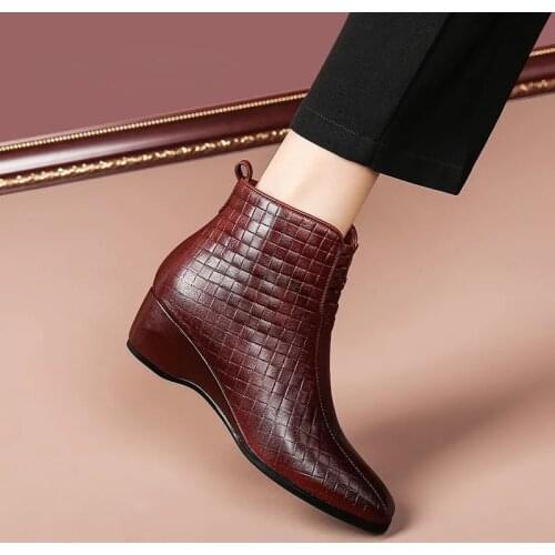 Pointed toe ladies party leather boots womens autumn sneakers female vintage wedges boots 2021 trend