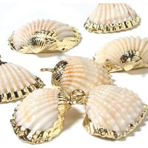 5pcs/lot High Quality Gold Plated Clam Shells Cowrie Decorations Natural Sea Shells Charms Beads For Jewelry Making Accessories